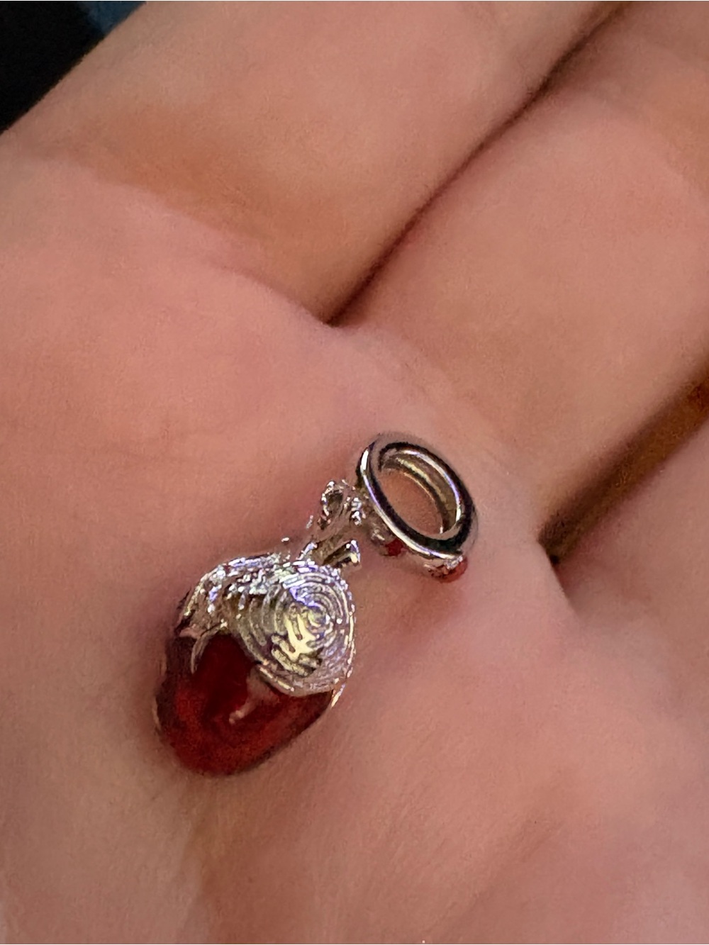 Dangle heart charm